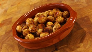 Spicy Macadamias recipe